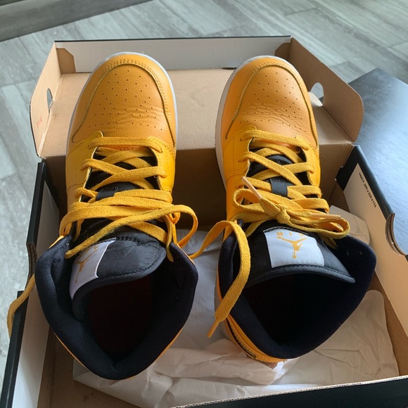 Air Jordan university gold - Picture 2 of 5